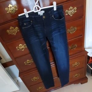 Ladies Vineyard Vines Skinny Jeans